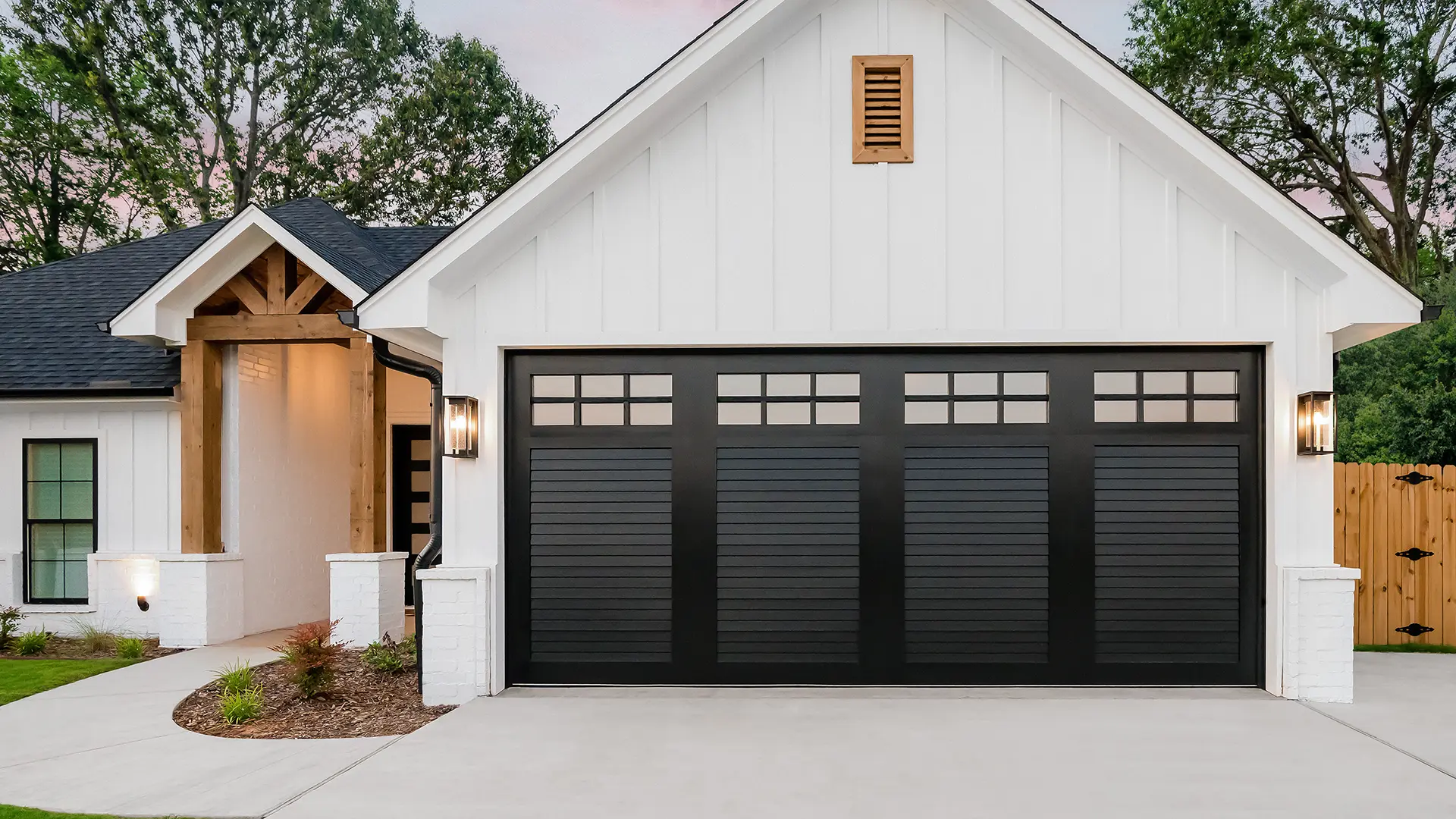 Canyon Ridge Louver garage door in black