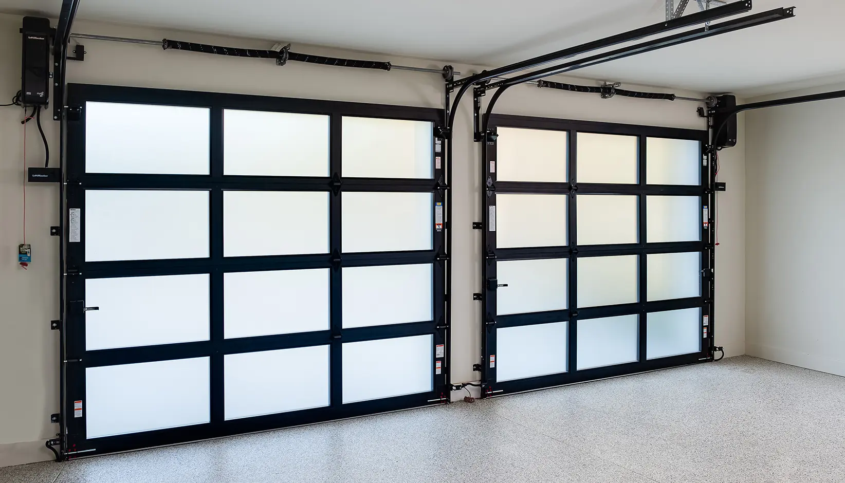 Avante AX garage door