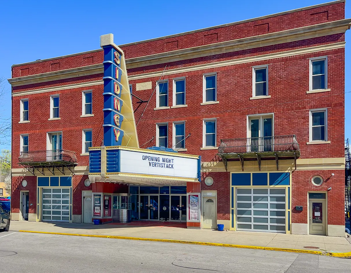 Sidney Theatre with VertiStack Doors
