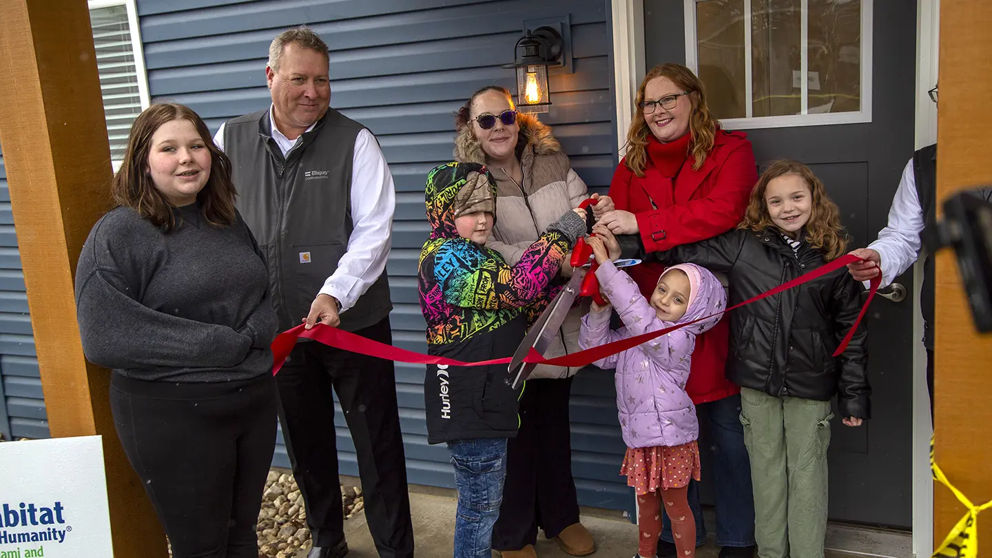 Habitat for Humanity ribbon cutting