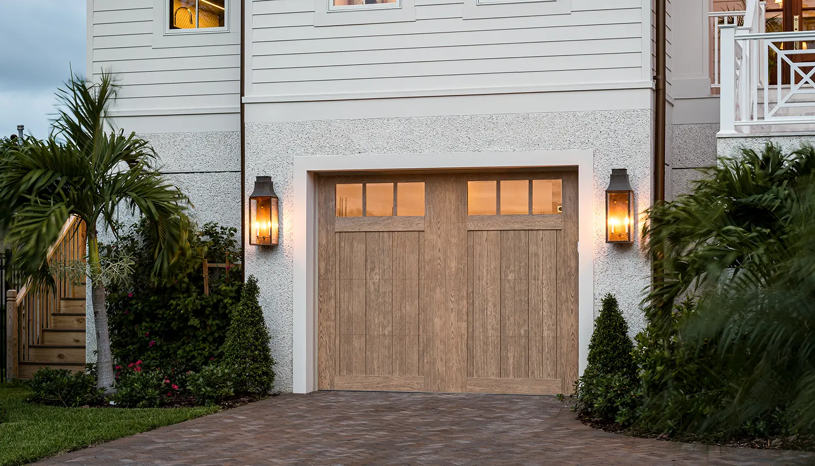 Canyon Ridge 5-Layer garage door in natural finish