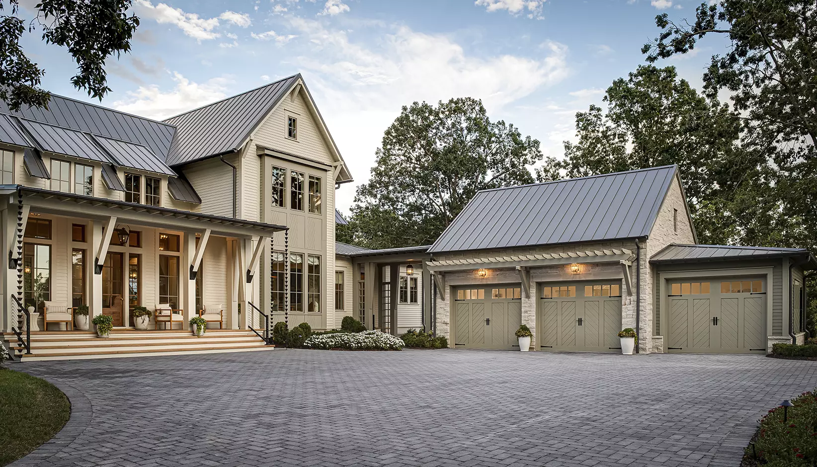 Canyon Ridge Chevron