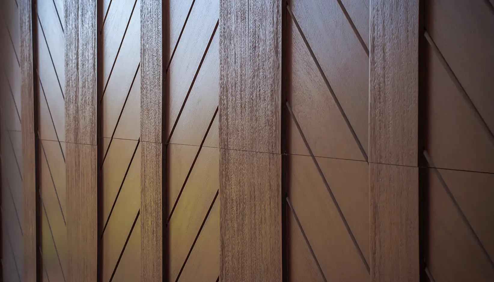 Canyon Ridge Chevron Up Close