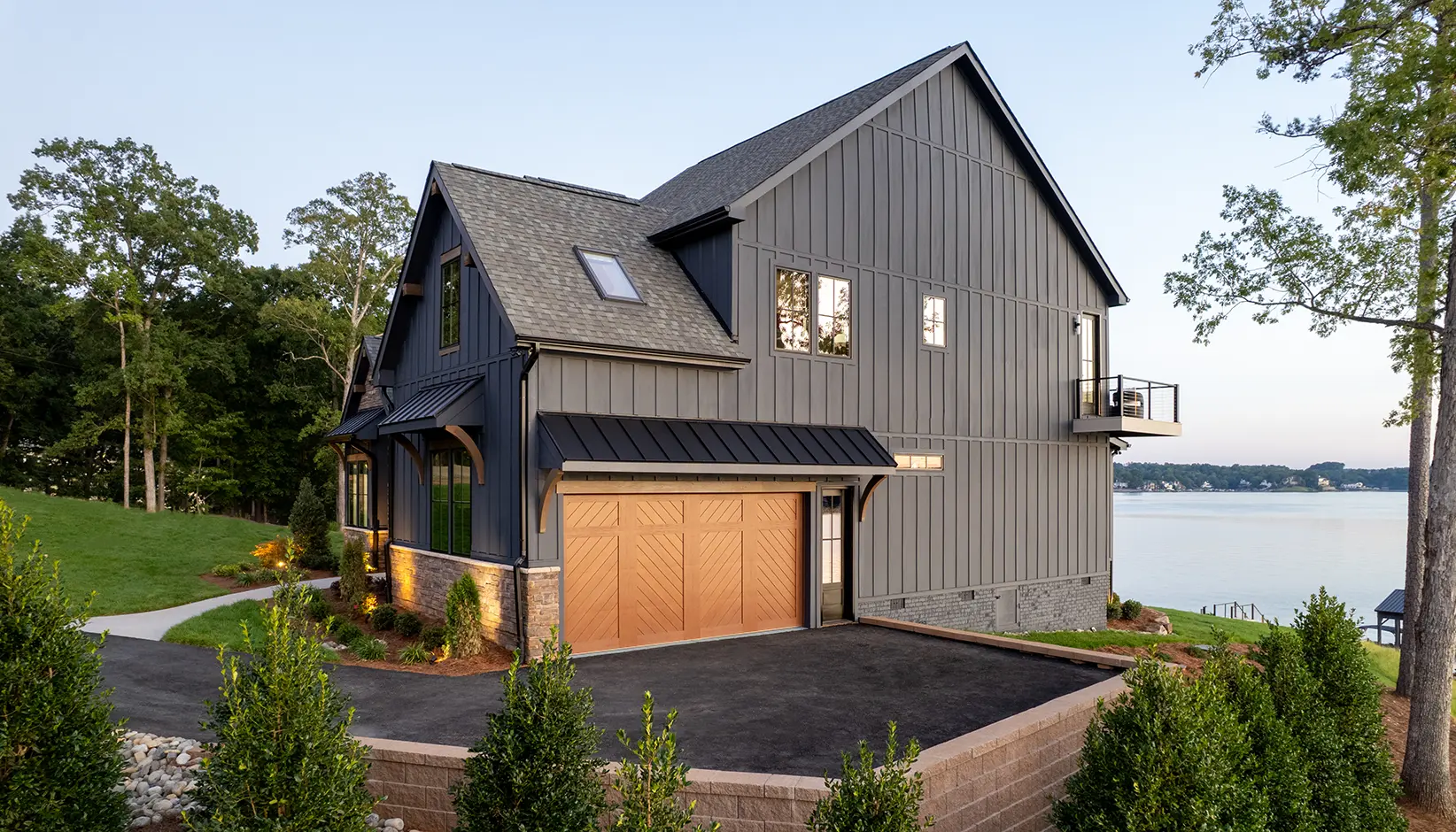 Canyon Ridge Chevron