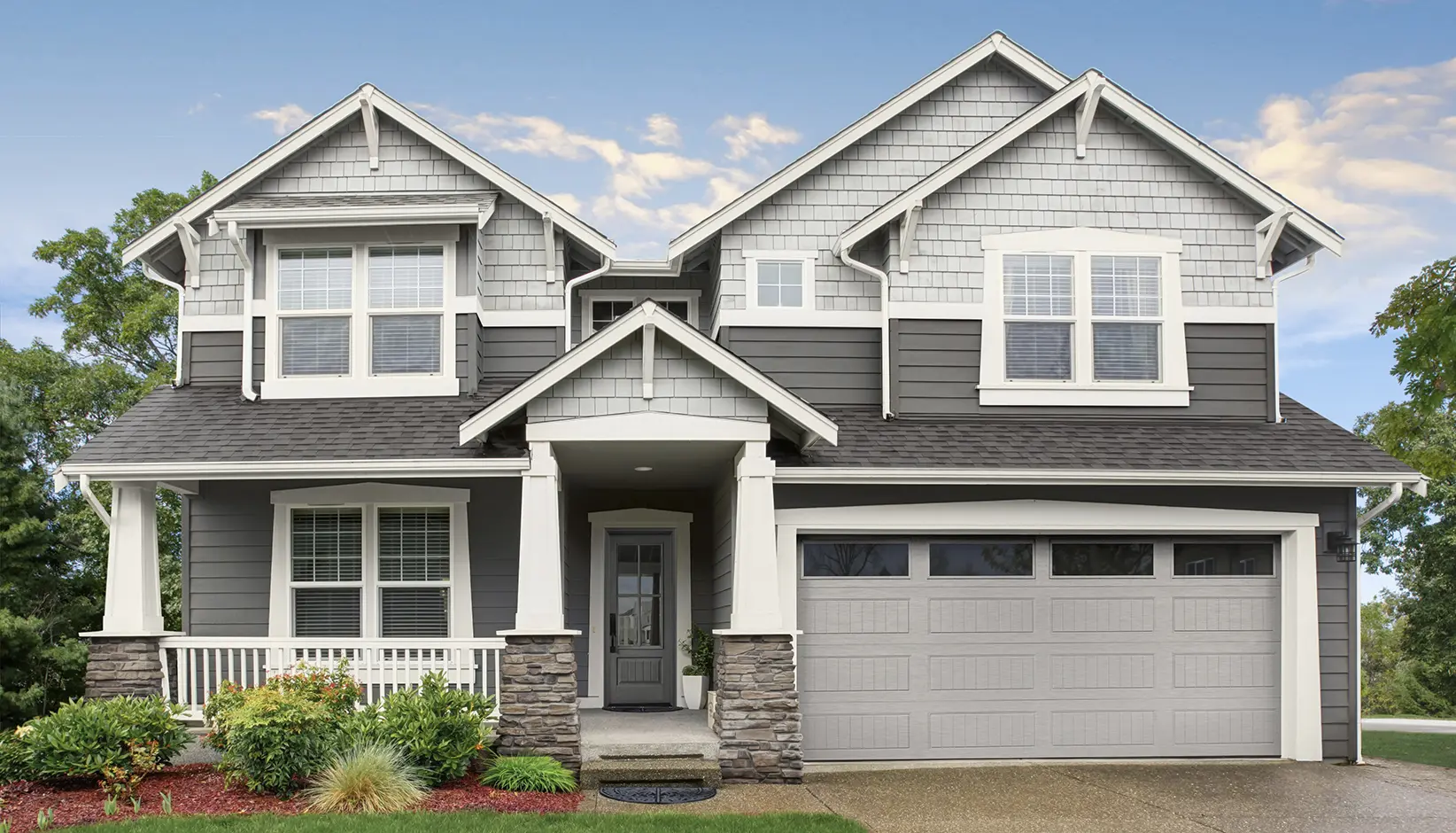 Gallery-Steel-Lustra-Silver-Long-Plain Gallery Steel in Lustra Silver